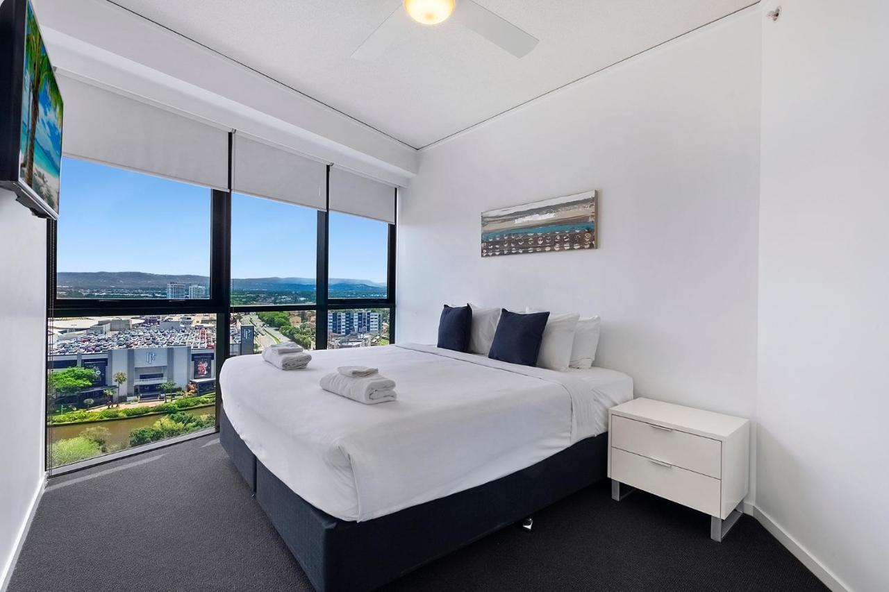 Sierra Grand Broadbeach - Self Contained & Privately Managed Apartments Gold Coast Exterior foto